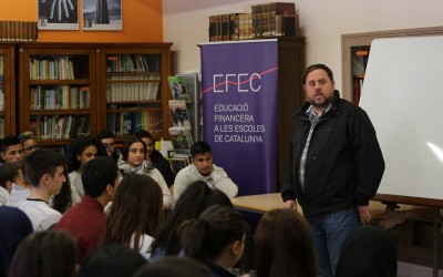 Oriol Junqueras voluntario del Programa de Educación Financiera en las Escuelas (EFEC)