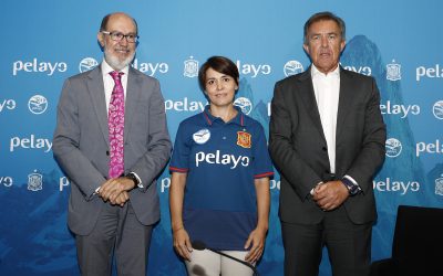 Pelayo y la Real Federación Española de Fútbol contra el cáncer de mama
