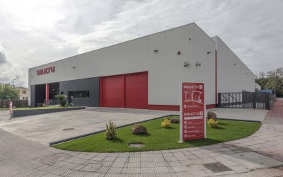 Salicru inaugura su nuevo almacén logístico y de distribución